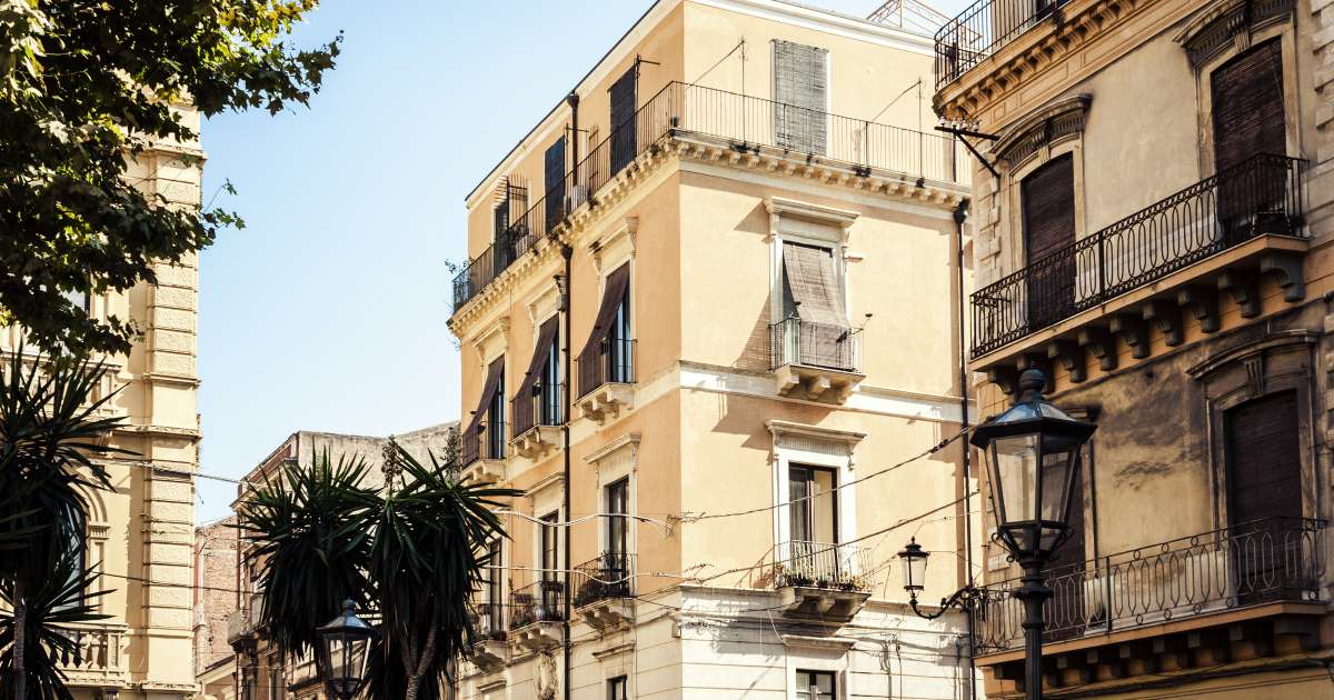 Foreign buyers snap up Sicilian homes at €1 auction