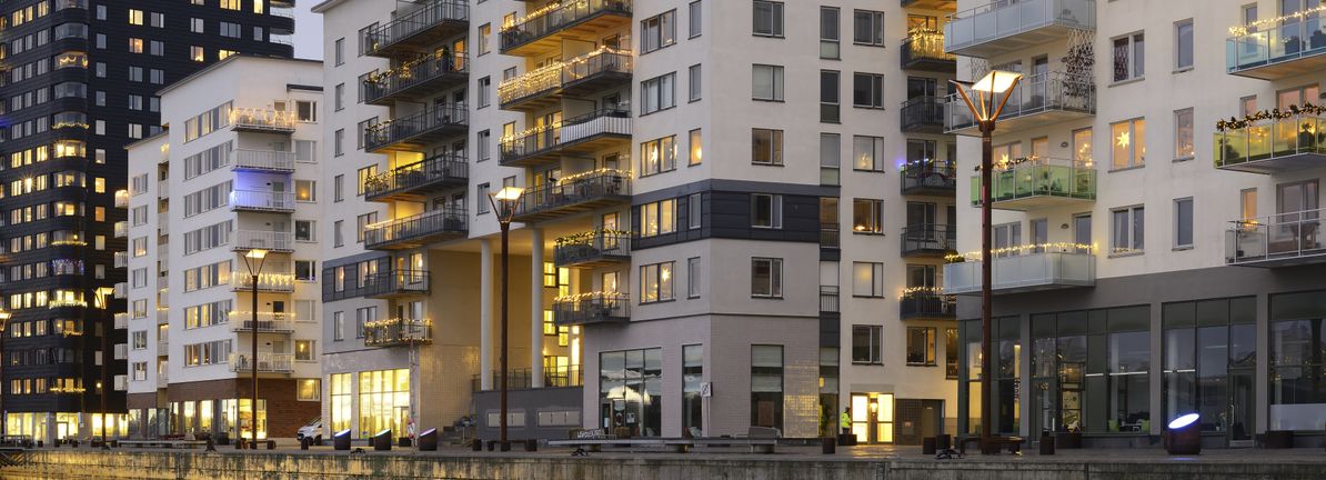 Insiders Selling Essex Property Trust, Inc.