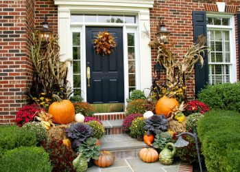 Get Outdoor Fall Decorations For the Seasonal Mood, Cheap