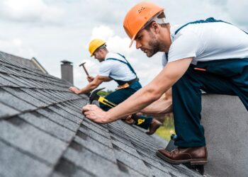 What is a Roofing Contractor?